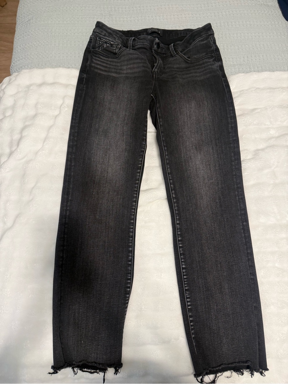 Buckle Black Cropped Straight Leg